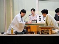 広瀬九段、熱戦制し2回戦へ　豊島九段下す　札幌でJT将棋