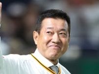 原辰徳、今江敏晃とゴルフ場でツーショット。サイン色紙に添えた激励メッセージに「素敵」の声