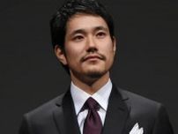 松山ケンイチが「太宰治」になった姿を公開。そっくりすぎて大反響「奇跡のワンショット」