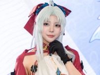 【コスプレ】エレガントな振る舞いが様になる！『鳴潮』カルロッタの公式レイヤーの微笑みに癒やされた【写真9枚】