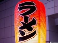 《厨房内でタバコを手に》人気ラーメン店主の写真がXで物議…保健所は「やめてくださいという話になる」