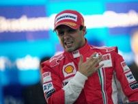 マッサ、2008年ランキング2位時の愛機”フェラーリF2008”をグッドウッドでドライブ。クラッシュゲートにチクリ