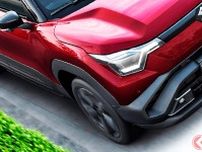 スズキ「新型コンパクトSUV」まもなく登場へ 全長4.2m“手頃サイズ”に「高性能4WD」＆「地上高185mm」で悪路もOK！ 新たな「世界戦略SUV eビターラ」価格やグレードはどうなる？