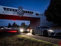 トヨタが新型スポーツモデル「TOYOTA GT Concept」世界初公開！ 同時に「Racing Concept」も!? トヨタの狙いは？ V8サウンド!? モーター音も!? どんなクルマなのか、英国で披露