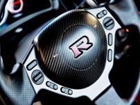 全長4.1mで600馬力！ 日産「超“コンパクト”GT-R」が凄かった！ 「V6ツインターボ」×高性能4WD搭載！ 「GT-R内装」採用の“公式モンスター”「ジュークR」英モデルとは