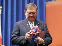 「ミャクミャクすぎました」個性が大爆発っ！！芸能人たちの「ミャクミャクコーデ」がアツすぎる！