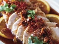 オレンジの風味が爽やか。スパイシーなたれで味わう「よだれ鶏 オレンジ風味」