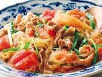 はるさめでボリュームアップ！見た目も鮮やかな「豚こまとトマトのチャプチェ」