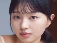スラリと伸びた手足　美くびれウエスト　21歳タレントがオトナの透け水着で魅せる
