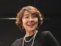 「スタイル良すぎます」「ドキッとしました」59歳の女性タレント、水着姿が大反響「かっっっちょよすぎ」