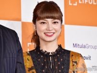 平愛梨「PAPAのことを世界で1番大好きな4男児」息子たちの円陣ショット公開「最高のサポーター陣」「微笑ましい」と反響