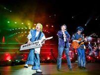 Mrs. GREEN APPLE主催イベント「CEREMONY」WOWOWで配信決定 過去ライブ映像も一挙公開