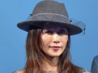 工藤静香、美脚輝くブラックコーデ披露「スタイル抜群」「見惚れる」の声