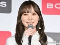 加藤史帆、キャミワンピで素肌輝く「大人っぽい」「眩しい」の声