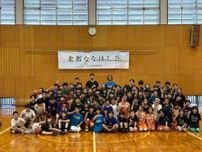京丹後でバスケットボール教室　ハンナリーズ選手が小学生を指導