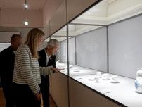松本で「北欧デザインの煌めき」展　デンマークとスウェーデンの器200点