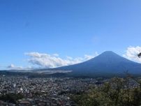 富士山で山開き　山梨側・吉田ルート開通、今年も通行規制実施へ
