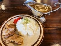 田布施にカレー専門店「カレーのランプ」　レトロな店内で懐かしさ演出