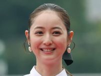 佐々木希「いまだに許してない」の裏番組でFNS歌謡祭…司会=渡部建だったと思い出す視聴者続出の皮肉