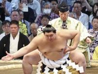 新横綱大の里“地獄の15日間”が始まった…7月場所過去最多の懸賞2391本に対戦相手も目の色変える