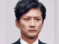 国分太一“蟄居生活”は豪邸からのエコカーの出し入れだけ…妻へのモラハラ報道に近所からは正反対の証言も