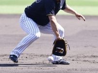【阪神】高寺望夢、前川右京、中川勇斗が居残り外野守備練習　筒井コーチ「暑さの中、質を重視」