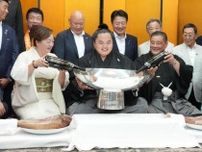 「大器」琴勝峰ついに初優勝「上に、上に。とりあえず三役」豪快で寡黙な男が活気づかせる存在に