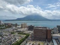 桜島で9日から10日午後3時にかけ爆発が2回発生　噴煙は最高で火口縁上1500㍍まで上がる