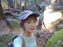 「お懐かしゅうございます」後輩アナが公開! 還暦迎えた〝レジェンド女性アナ〟現在の姿に反響続々「羨ましい」「理想的」「相変わらずお綺麗ですね」