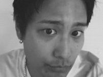 電撃婚から半年…WEST桐山照史、〝親友〟とのニコニコ2ショットに反響「尊すぎます」「胸がいっぱい」「仲良すぎでしょ」
