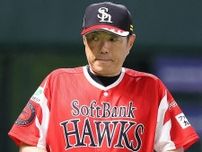 途中交代の周東佑京は腰の違和感　ソフトバンク小久保監督「ハム戦は問題ないと思う」