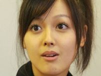 ブルマ風のミニパンツ！モー娘卒業から16年、33歳になった久住小春の最新ショットが話題「めっちゃ可愛すぎる」「あんよステキ」