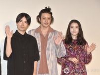 高石あかり、ミニ丈ワンピースで華やかに　ラジオ風ティーチインにオダギリジョー笑い