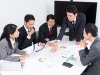 【職場】で「無駄だと思う業務」ランキング　3位「必要性の低い資料作成」2位「意味のない会議」…1位は？