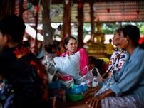 タイとカンボジア、停戦協議の即時開催に合意　トランプ氏が発表