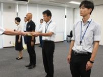 大学職員７人、連係プレーで心肺停止の同僚救う　昨年に妻を亡くした男性「妻の分まで救いたかった」感謝状にこみ上げる思い　島根県松江市