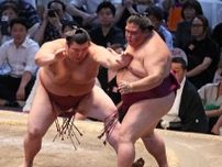 熱海富士が3敗対決を制す　1差で優勝争いにとどまる「全力でやるだけです」／名古屋場所