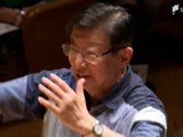「ふじっぴーも富士山も喜んでいる」川勝平太前知事が合唱団の演奏会に登場 自ら手掛けた曲で指揮者務める=静岡県