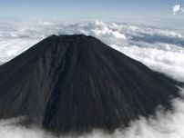 27歳の女性が富士山下山中に体調不良に　山岳遭難救助隊が救助＝静岡県警