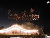 全国の一流たちが競演夜空を彩る スターマインに歓声も…「ふくろい遠州の花火」＝静岡・袋井市