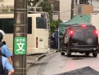 〈足立区・猟銃持った男が“銃で死にたい”〉「壁をバンバン叩いていた」「3年前にも警察官が数人きた」自死した“個タク運転手”が起こしていた奇行…近隣住民は緊急避難、突入、そして…
