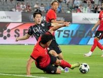 「日本はなんと６ゴール。韓国は２得点」森保Jに１−６で大敗した香港に、韓国代表がまさかの苦戦。母国メディアは不満「４点も少ない」「得失点差が重要だったのに…」【E-１】