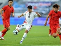 日本が中国相手に先制！ 田中聡の縦パスを受けた細谷真大が巧みなターンからネットを揺らす【E-１】