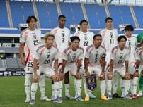 「彼はW杯に連れて行ってもいいのでは？」日中戦を取材していた海外記者が驚嘆した日本代表戦士は？ 長友佑都のプレーには「Jリーグでは問題ないかもしれないが…」【現地発】