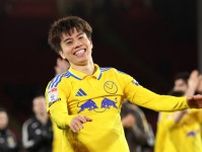 「ここ数年で最高」「美しすぎる」リーズの新アウェーユニにファン注目！ 田中碧もイメージモデルで登場「めちゃくちゃイカしてる」
