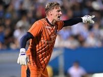 「らしさ全開」「やっぱり凄い！」久保建英の絶好機を止めた！ 横浜FCクバのビッグセーブに脚光「相変わらずありえない反応」