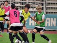 なでしこジャパン、韓国初練習でいきなり11対11実施！　主将は経験豊富な高橋はなが就任