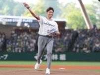 GG佐藤さんがベルーナドームで西武vs日本ハムの始球式登板「実家のような安心感」