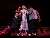 柚香光出演『BURN THE FLOOR -COLOR MY HEART-』開幕　舞台写真・キャストコメントが到着
