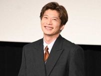 田中圭　ポーカー世界大会で賞金約1700万円を獲得　黒いハットにマスク姿で「行ってまいります」